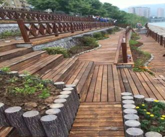 防腐木是环保材料吗?