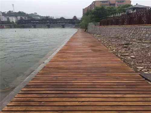 防腐木的安装介绍