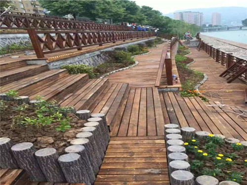 防腐木的小知识